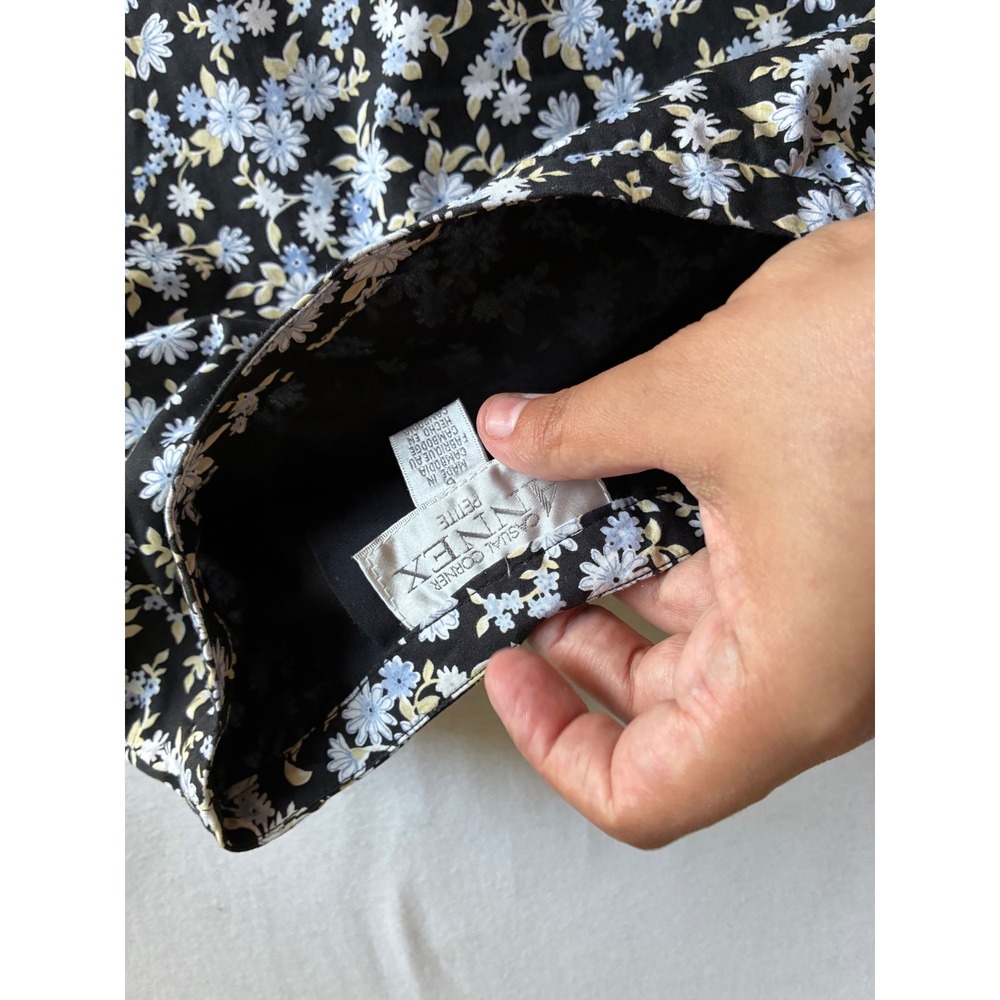 Casual Corner Annex VTG Petite Floral Mini Skirt Black Blue Dark Romantic 8P - Picture 3 of 5